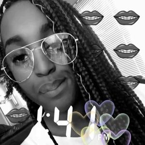 Meet your Posher, Briana